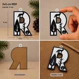 R Harf Yılbaşı Süsü – Mdf Çam Ağacı Desenli Asılabilir Dekor (5X5 Cm)