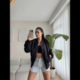 Rawea Fashion Kadın Siyah Bomber Mont – Oversize Rahat Kalıp, Fermuarlı Cepli, Günlük Kombinlere Uygun Hafif Kapitone Mont- Siyah - XL