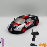 RC Uzaktan Kumandalı 15 Km/h Hız Yapan 4X4 Drift Arabası Tekerlekleri Değiştirilebilir Parkur Arabası Ekstra Ekipmanlarla