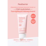 Real Barrier Ciltte Pürüzsüz Görünüm Sunan Ton Eşitleyici Güneş Kremi REALBARRIER Peach Fit Tone-Up Sun Cream