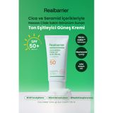 Real Barrier Hassas Cilde Sakin Görünüm Sunan Ton Eşitleyici Güneş Kremi REALBARRIER Cica Green Tone-Up Sun Cream
