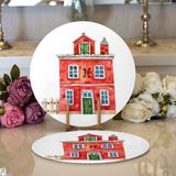 Real Homes 2'li Minyatür Kırmızı Ev Çizimli Dijital Baskılı Dekoratif Yuvarlak Servis Altlığı – Supla - 34 x 34 cm - Renkli