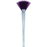 Real Techniques Brush Crush 304 Fan Aydınlatıcı Fırçası - Profesyonel Yumuşak Makyaj Fırçası