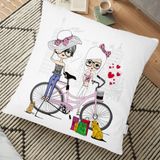 RealHomes Beyaz Zeminli Fashion Tasarımlı Dijital Baskılı Dekoratif 70x70 cm Yer Minderi