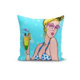 RealHomes K3270 Pop Art Girl Özel Tasarım Dekoratif Kırlent Kılıfı