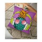 RealHomes Mor Zeminde Tropikal Ananas Desenli Dijital Baskılı 70x70 cm Yer Minderi
