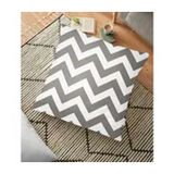 RealHomes Zigzag Desenli Dijital Baskılı Dekoratif 70x70 cm Yer Minderi