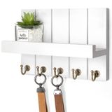 Rebee Vision Duvar için Anahtar Tutucu - Modern Çiftlik Evi Apartman Temelleri için 5 Anahtar Kancalı Dekoratif Posta Düzenleyici Duvara Montaj - Oturma Odası için Ev Dekoru (Rustik Beyaz, 3,54 inç D
