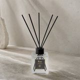 Rem Home Portakal Çiçeği 100 ml Fiber Çubuklu Oda Kokusu – Kare Cam Şişe