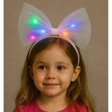 Rengarenk Led Işıklı Fiyonk Şekilli Tül Parti Tacı Beyaz Renk 25X25 Cm Mirsm0010k-Smr-D098-Beyaz