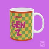 Retro Seviyoruz Çünkü Eski Şeyler Vibe Yazılı Z Kuşağı Temalı Esprili Hediyelik Porselen Kahve Kupası - Beyaz - 325 ml