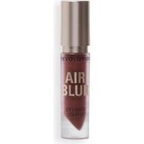 Revolution Air Blur Mat Likit Ruj Peachy Stick Formda Kahverengi Renk ile Mat Etki