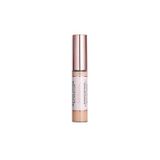 Revolution Conceal and Hydrate F7 Fondöten