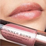 Revolution Likit Lip Gloss Baby Renk – Dolgunlaştırıcı, Uzun Süre Kalıcı ve Yoğun Parlak Etkili Dudak Parlatıcısı