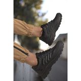 Riccon Siyah 3D Rubber Trekking Ayakkabı Ortapedik İç Taban ve Kaymaz Taban Özellikleriyle