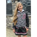 Riccotarz Kız Çocuk V Cool Yazı Baskılı Sweatshirt Zebra ve Pembe Şerit Detaylı Deri Ceketli Etekli Takım