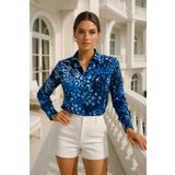 Rich Kadın Mavi Desenli Viskon Gizli Düğme Detaylı Slim Fit Desing Gömlek