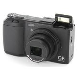Ricoh GR Digital IV Dijital Fotoğraf Makinesi