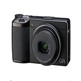 Ricoh GR III HDF Dijital Fotoğraf Makinesi