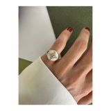 ringbox -Özel Seri- Gold Beyaz Mineli Serçe Parmak Yüzüğü