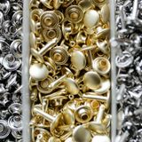 Rivet 11 mm Kendin Yap Kiti, Çanta, Cüzdan, Kemer, Kot Pantolon, İçin Çekiçle Uygulama Aparatları ve 25 Adet Perçin Zımba Takım-Paslanmaz Pirinç (gold)