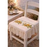 Romantik Ege Sarı Gül Kanaviçe Nakışlı Fırfırlı Sandalye Minderi