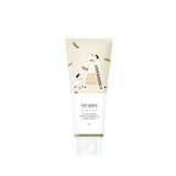 Round Lab Soybean Nourishing Cleanser Siyah Nokta Karşıtı Ve Canlandırıcı Siyah Soya Fasulyeli Temizleyici 150 Ml - Şeffaf