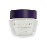 Royal Velvet 2 Kat Daha Nem Sağlayan Sıkılaştırıcı Etkili Gündüz Kremi SPF 20