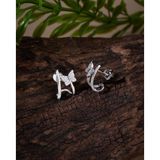 Roza Silver 925 Ayar Rodyum Kelebek Motifli Piercing Görünümlü Çivili Gümüş Küpe (Çift Kullanım)