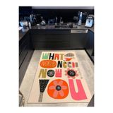 rugs modern Mira 1170 What The World Renkli Ve Yazılı Dokuma Taban Halı, 140 x 200