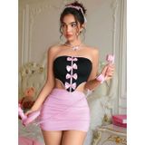 Ruselin Pembe Etekli Fiyonk Detaylı Fantezi Elbise