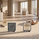 Sabır Metinli Tasarım ve Besmele Yazılı İkili Dekoratif Obje 10x10 cm | Çerçeve içlerindeki yazılar kalıcı işlemlerle özel deri üzerine uygulanarak estetik ve uzun ömürlü bir yapı sağlar.