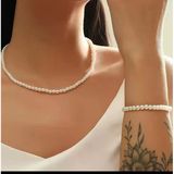Sade Şık İnci Kolye Bileklik Set