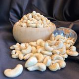 Sağlık Kuruyemiş Çiğ Kaju Fıstığı - 1 kg