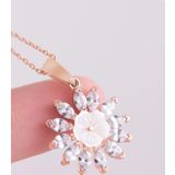 Sahira Jewelry Beyaz Sedef Çiçeği 14k Rose Altın Kaplama Kadın Kolye