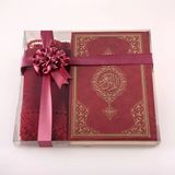 Şal + Tesbih + Kuran Hediye Seti (Çanta Boy, Standart Cilt, Bordo) - 12x17 cm