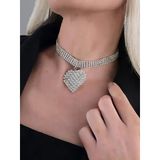 Sallantılı Kalp Model Rhinestone Choker Tasma Model Gümüş Renk Kolye