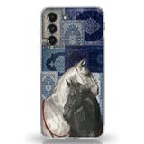 Samsung Galaxy S21 FE Uyumlu Mavi Kilim Desenli Siyah ve Beyaz At Baskılı Silikon Kılıf