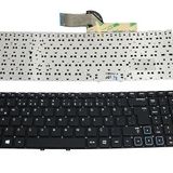 Samsung NP300V5ZH Siyah Klavye