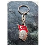 SANAT TACİRİ Atatürk Anahtarlık Atatürk Ve Bayrak Temalı Metal Anahtarlık