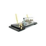 SANATBLOĞU Kristal masa üstü isimlik, masa isimliği, füme kristal isimlik CLK-517