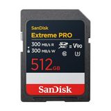 SanDisk Extreme PRO 512 GB SDXC UHS-II kart, 300 MB/sn'ye kadar okuma hızı ve yazma hızı, V90,8 K kartın profesyonel performans verileri 8K videoların kaydedilmesini sağlar
