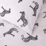 Sarah Anderson Zebra %100 Pamuk 200x200 cm Çift Kişilik Beyaz Siyah Nevresim Yastık Seti
