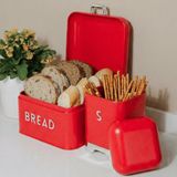 Sarkap Home Kırmızı Galvaniz 5,6 L Bread Küçük Boy Ekmeklik - 200x140mm & 2 L Storage Kutu 115x150mm Set