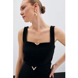 Sateen Yaka Gold Aksesuarlı Bluz - Siyah