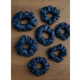 Saten Saç Tokası, 5'li Set, Parlak renklerde, Lastikli Scrunchie, Nişan, Düğün, Kına Gecesi,Doğum Günü Hediyesi (lacivert)