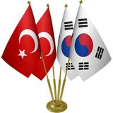 Satürn Masa Üstü Güney Kore Bayrağı Türk Bayrağı Dörtlü Pirinç Direk Masa Bayrak Seti