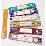 Satya Tütsü Çubukları Karışık Fırsat- Biberiye, İyi Titreşim, Tantra, Beyaz Adaçayı Masala Chandan, JR Tütsü Tutucu ile Mısır Yasemini SN5