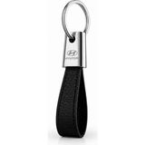 SAVEK Lüks Hyundai Anahtarlık Metal Deri – Premium Şık Tasarım 11 x 2 cm Çift Tarafı Logolu Araba Aksesuar