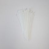 Schneider Electric Thorsman kablo bağı, 100 adet, poliamid, 200 x 3,6 mm, şeffaf, çeşitli boyutlarda, düz yuvarlatılmış kenarlar, süper dayanıklı, kendinden emniyetli kablo bağı, kablo yönetimi için